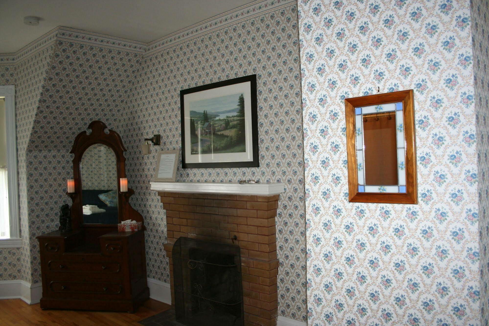 Sackville Bed And Breakfast Buitenkant foto